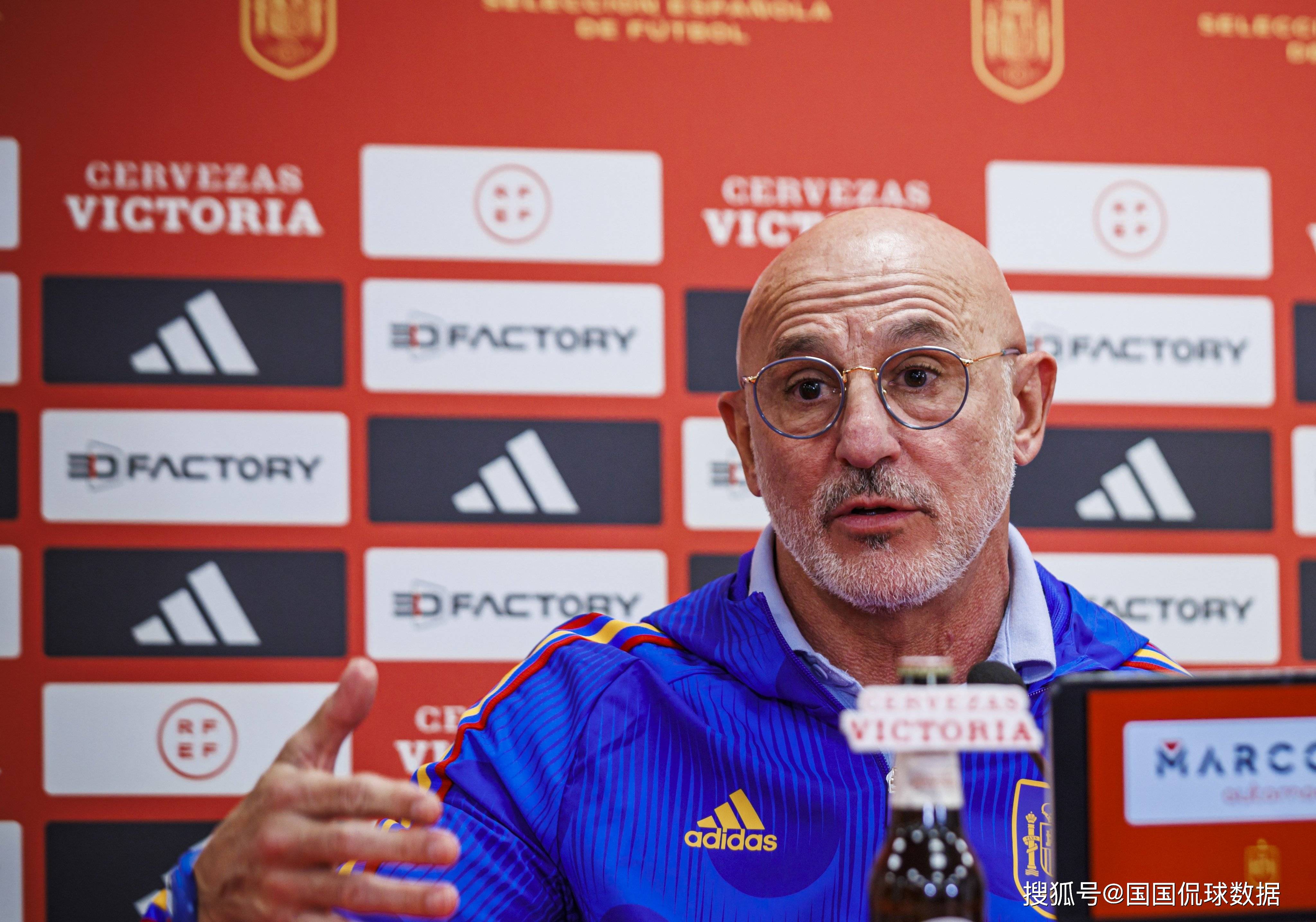 包含Faker遭遇十二持续失利，西班牙队教练压力巨大！的词条